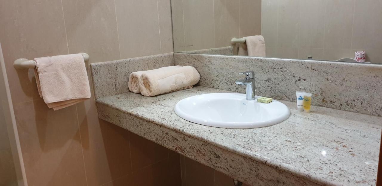 Prince Hotel Kano Buitenkant foto