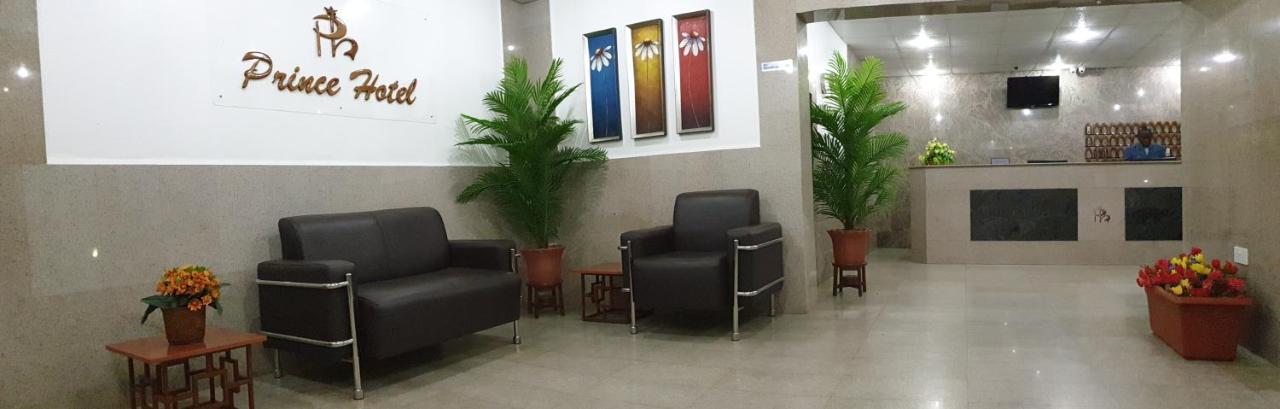Prince Hotel Kano Buitenkant foto