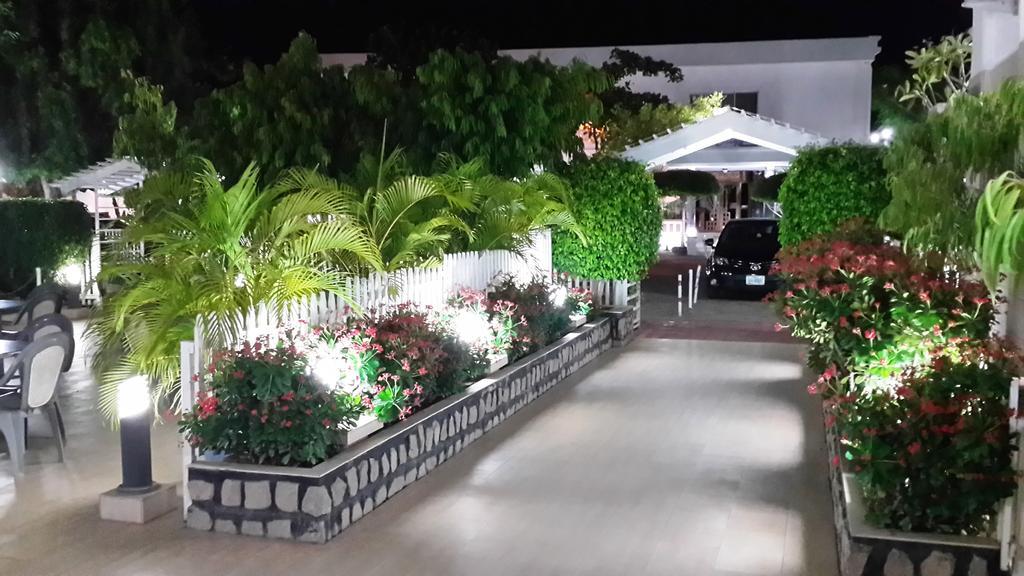 Prince Hotel Kano Kamer foto
